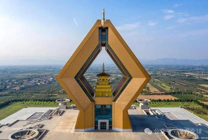 佛教的伟大之处在什么地方；佛教的伟大之处在什么地方出现