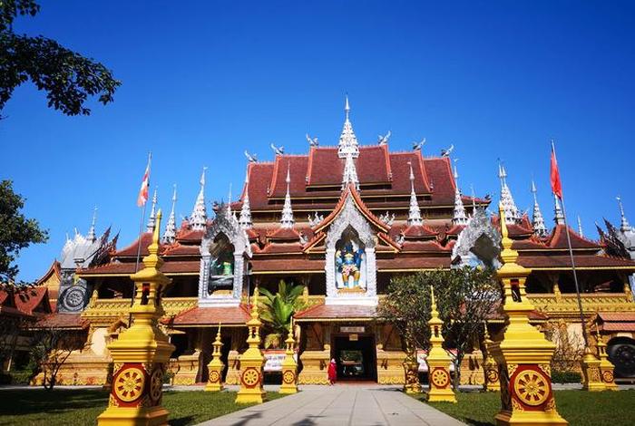 西双版纳小乘佛经、版纳小乘佛教