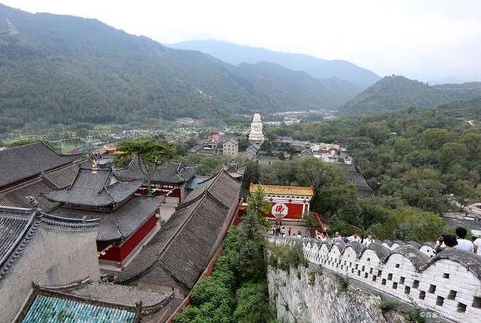 感受五台山佛教圣地文化 - 五台山佛教的最大特色
