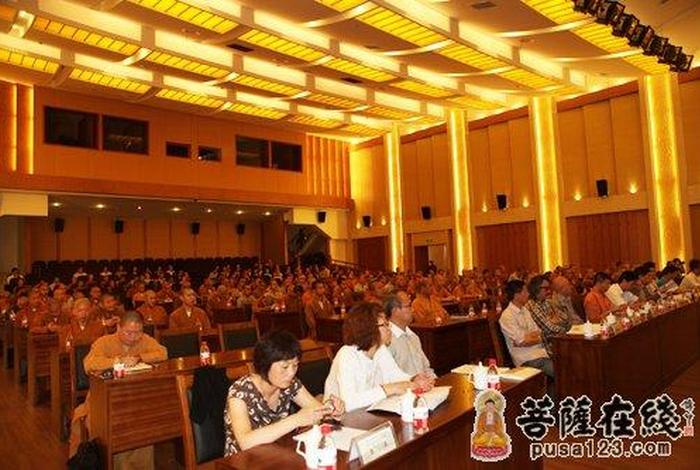 普陀山佛教文化知识讲解视频 普陀山讲堂