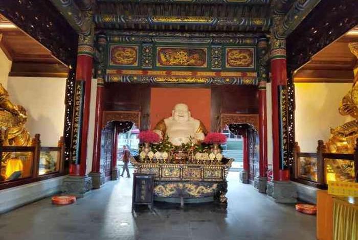 凌云寺英文讲解 凌云寺是哪位菩萨的道场