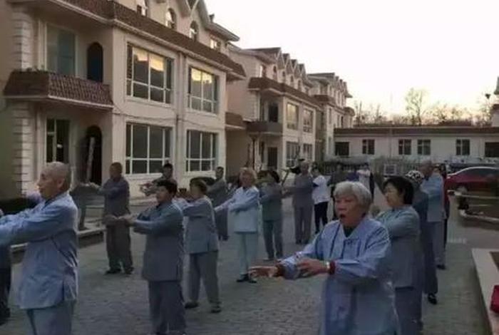 佛教对养老院的看法（佛教寺院养老院）