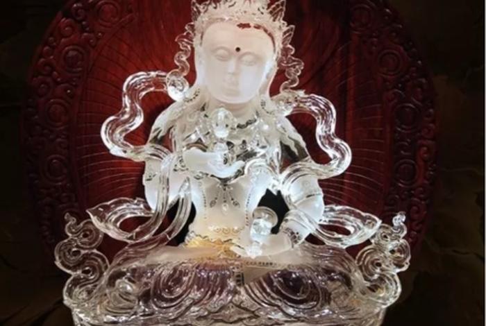 水晶在佛教；水晶在佛教中的应用