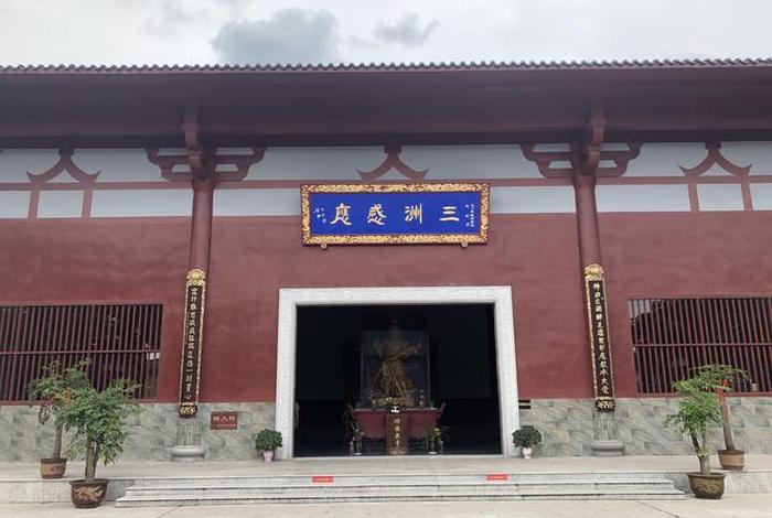 四川佛学寺 四川佛教学院旅游景点