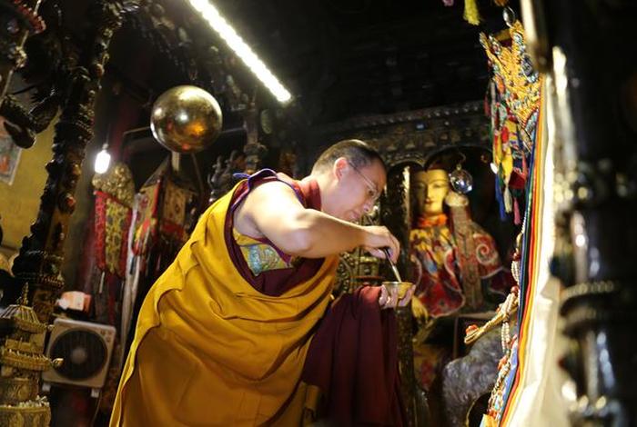 满族人藏传佛教、满族人信奉什么教