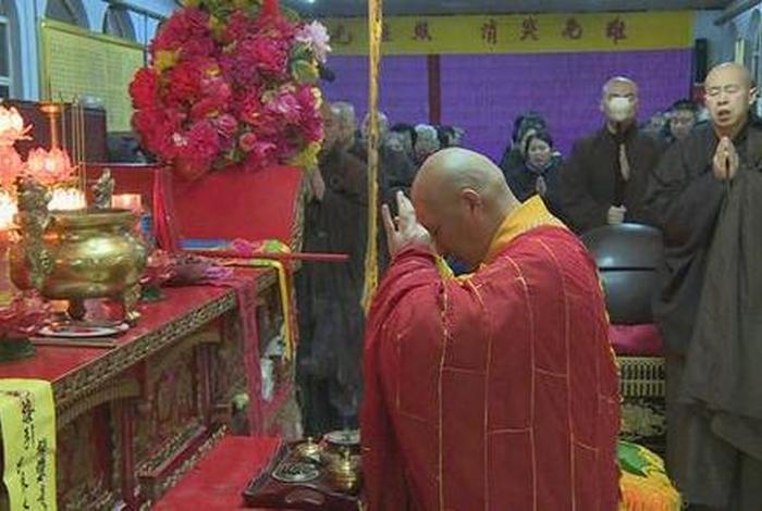 戒定真香赞寺院唱诵，戒定真香赞寺院唱诵视频