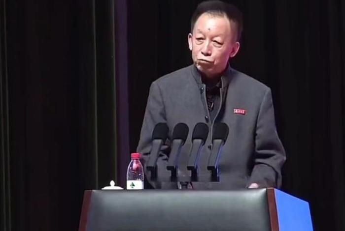 易中天谈佛教中国化（易中天说佛视频）