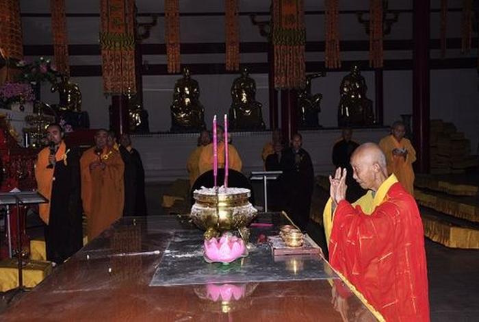 普陀山普济禅寺早课视频（普陀山普济寺晚课视频）