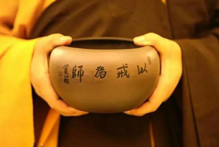 佛教居士的饮食戒律；佛教居士的饮食戒律有哪些