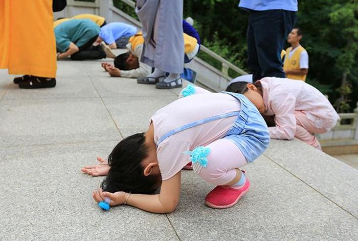 儿童学佛；儿童学佛去哪里