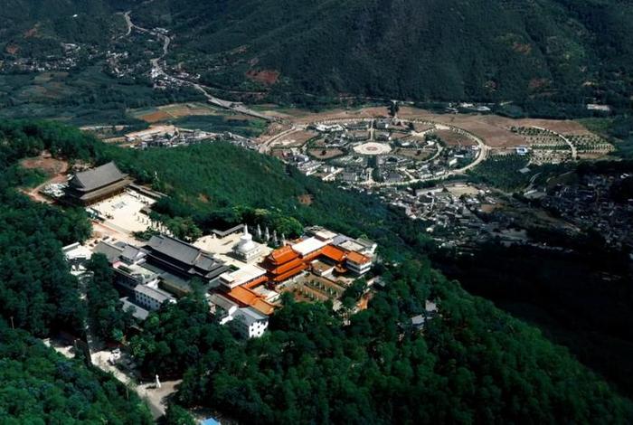鸡足山是什么佛教；鸡足山是什么佛教寺庙