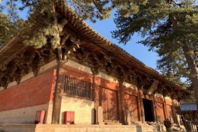 唐宋时期佛教寺院形制；唐代以前,中国佛寺的主体是