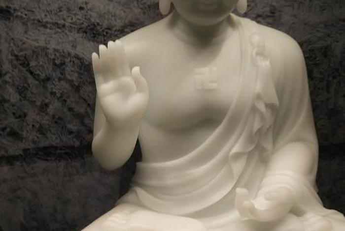 玉石佛雕刻分几种姿势 - 玉雕刻佛寓意