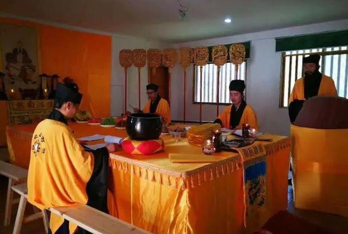 佛教能学道法吗 佛教徒可以做道教法事吗