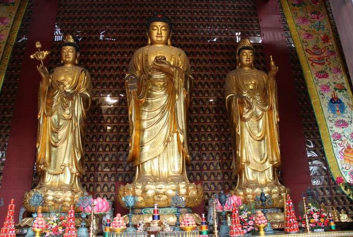 中国出名佛教有哪些；中国出名佛教有哪些寺院