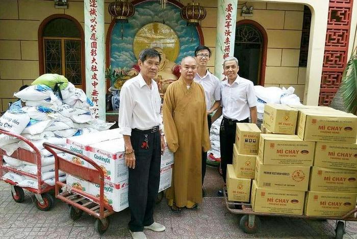 台湾佛教捐赠文物 台湾佛教公益组织