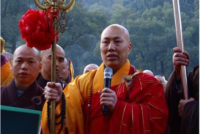 佛教知识佛像可以拍照吗视频、佛像可以拍照吗？大安法师