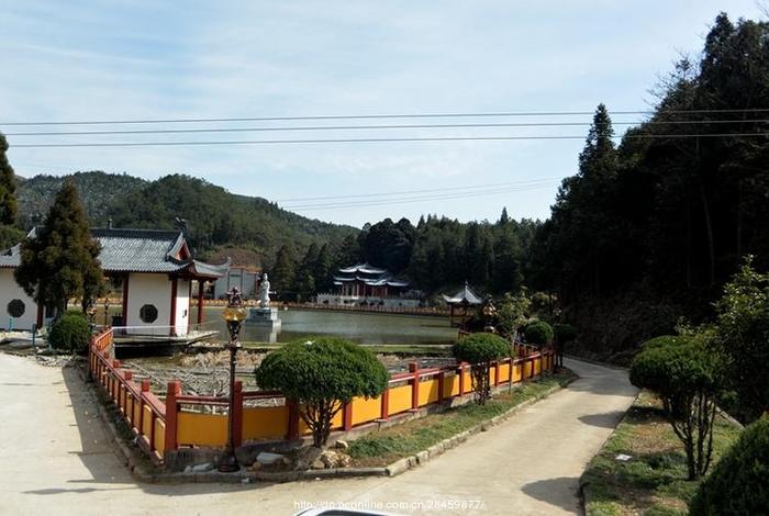 寺庙丛林是什么意思、从林寺庙