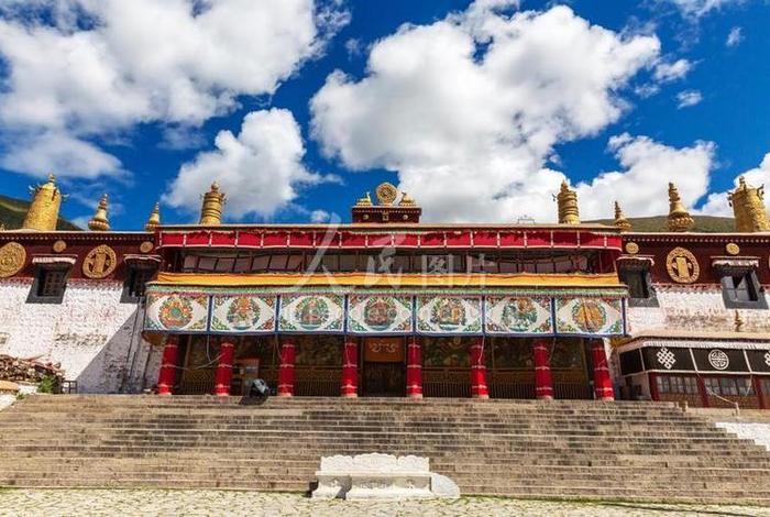 藏传佛教格鲁派六大寺院；藏传佛教格鲁派六大寺院分别是哪些