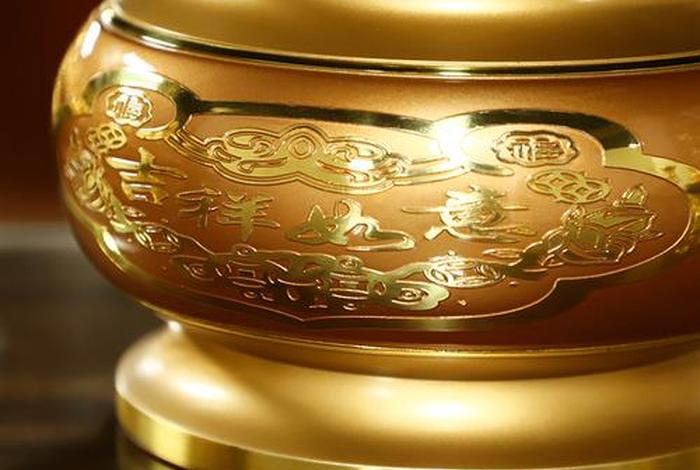 香炉里边放什么最好、香炉里边放什么最好呢