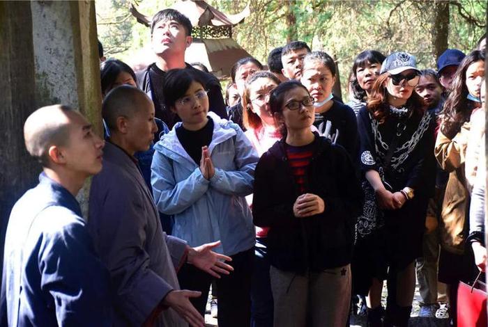 佛教青春知识视频播放在线观看；佛教青春知识视频播放在线观看免费