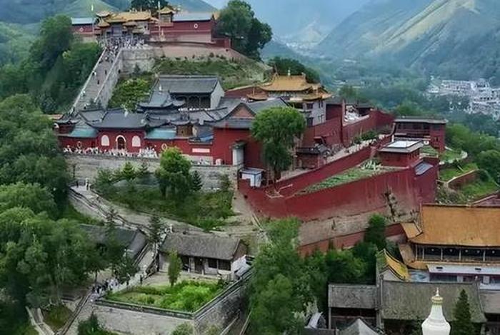 佛教四大名山包括什么；佛教四大名山指的是什么
