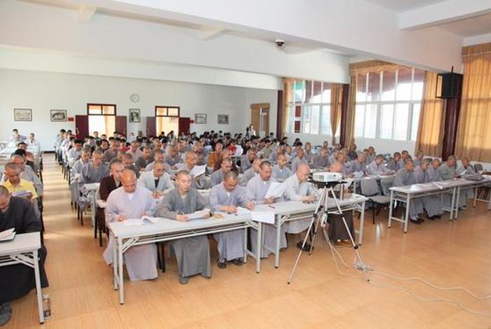 大学佛学专业课程；大学佛学专业课程有哪些