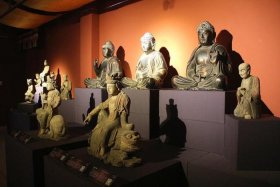 八大处的佛像（八大处佛像图片）