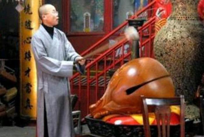 僧人敲木鱼有什么讲究、佛家敲木鱼是什么意思？