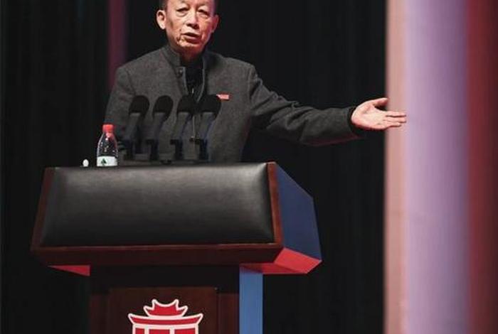 佛教知识易中天讲解全集视频；易中天佛教的传承