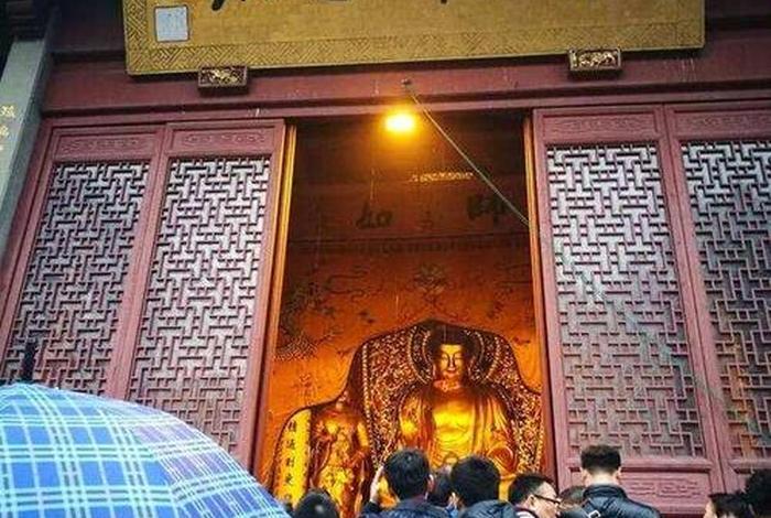 进佛庙需要干什么、进庙有什么要求