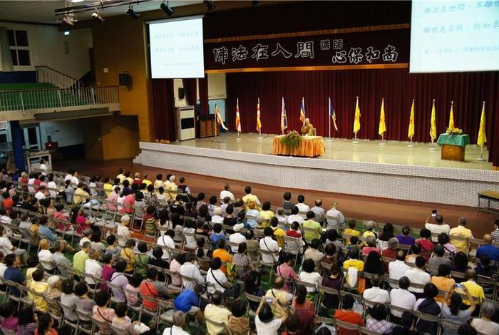 佛学讲坛全集视频，佛学讲座在线收听