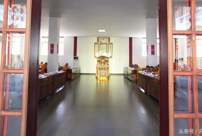 寺院的日常生活有哪些内容；寺院的日常生活有哪些内容呢
