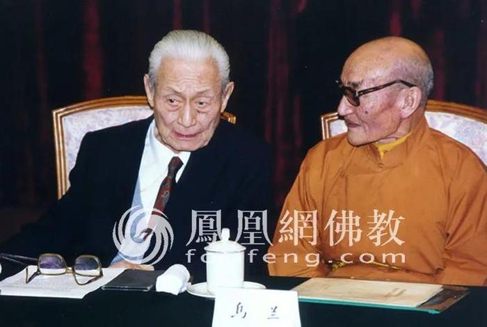 赵朴初居士，赵朴初居士与塔尔寺