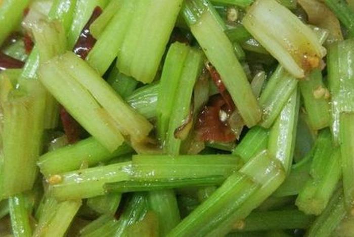 素食可以吃芹菜吗，芹菜素可以直接服用吗