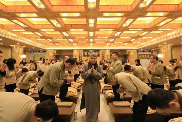 佛教禅修活动图片、禅修活动主题名称大全