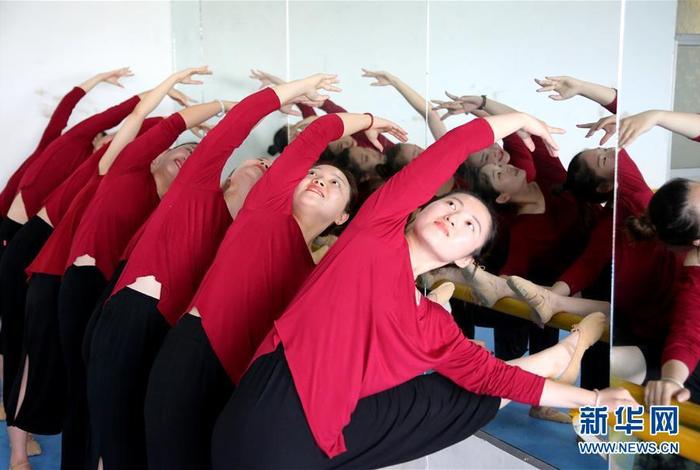 佛教花鼓怎么练习（佛教花鼓教学打鼓示范）