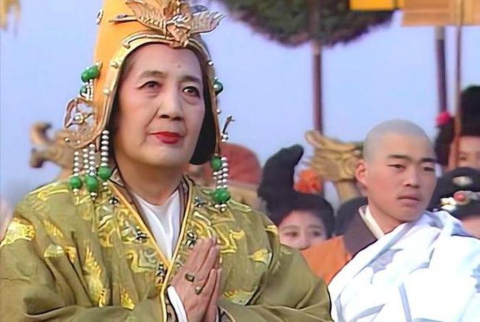 武则天对待佛教的态度；武则天对待佛教的态度是什么