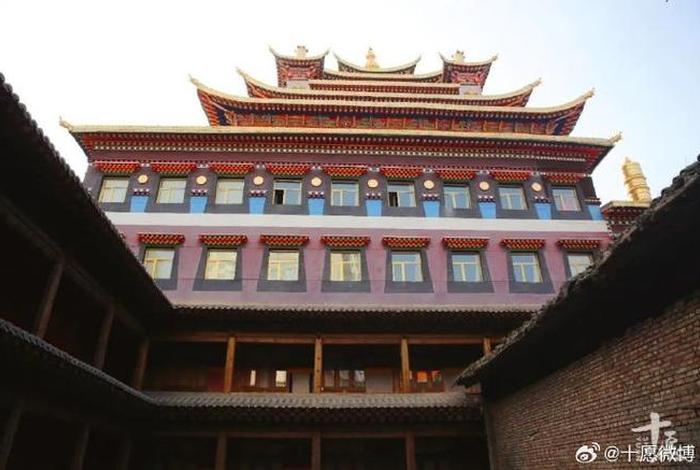藏传佛教寺庙效果图 - 藏传佛教寺庙图片