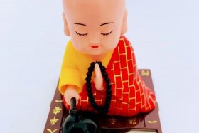 和尚为什么敲木鱼呢 - 和尚敲木鱼什么意思