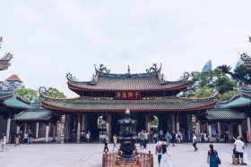南普陀寺中国最好的佛教寺庙（南普陀寺中国最好的佛教寺庙是）