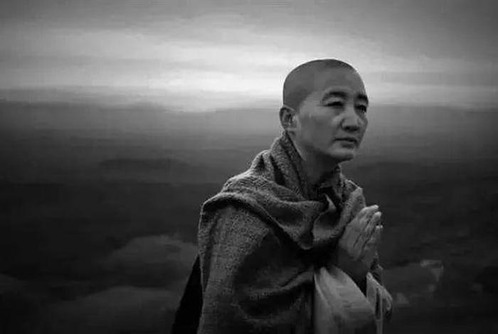 学佛脸上长斑，念佛脸上的斑没了