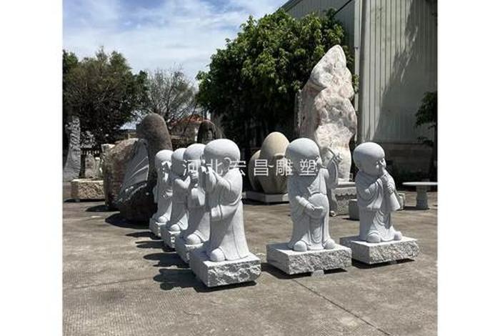 和尚敲木鱼视频 和尚敲木鱼唱歌视频