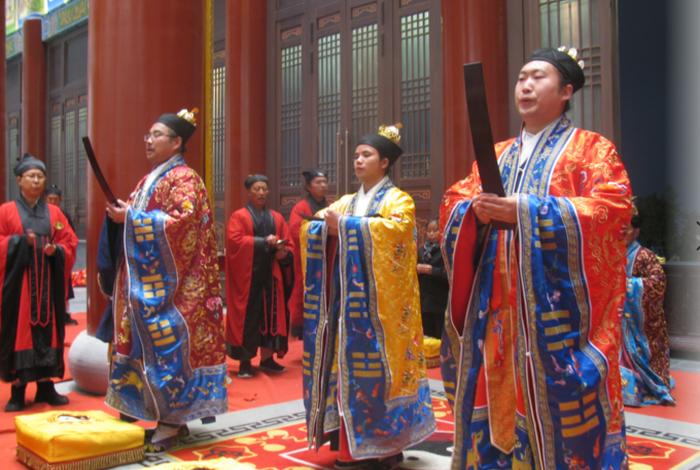 从玄学角度解析四柱 - 从玄学角度解析四柱五鬼