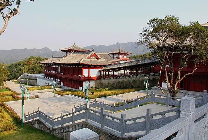 河南佛教学院百度百科，帮我搜一下河南佛教学院