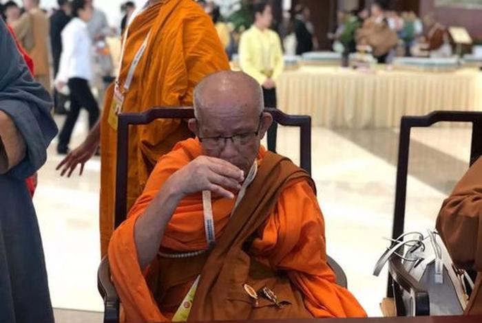 佛教如何安慰失去亲人的人、佛教徒安慰死者家属