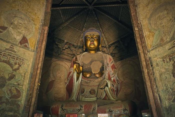 应县木塔的佛像；应县木塔佛像下的八个小人是什么