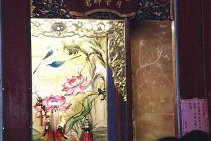 寺庙睡觉，寺庙睡觉可以得到神的指示