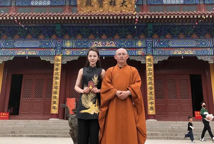 想去寺院皈依佛门要做何准备；去寺院皈依有什么要求