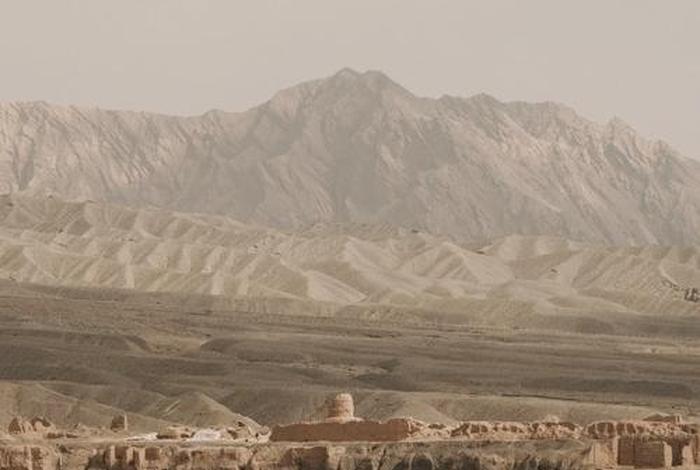 龟兹与佛教（龟兹古城龟兹古城-历史背景）